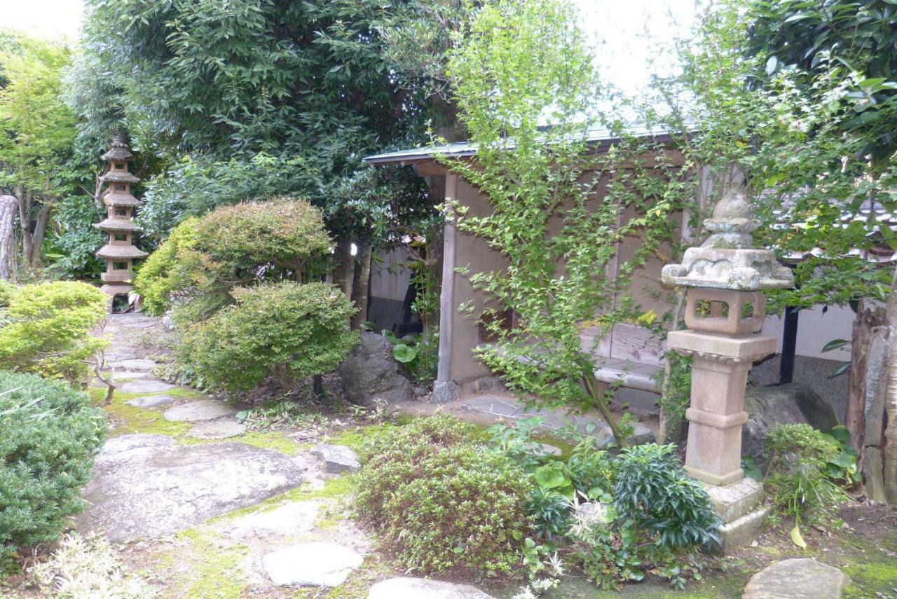 Guesthouse Higashi Fujitatei Shin'onsen Экстерьер фото
